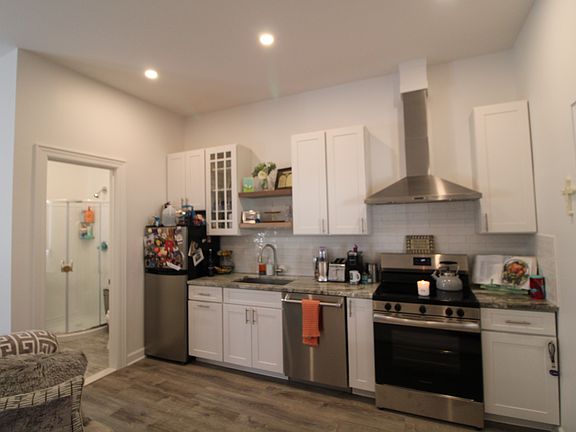 3rd image of 42 Lido Blvd #1