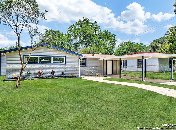3rd image of 648 Kashmuir Pl