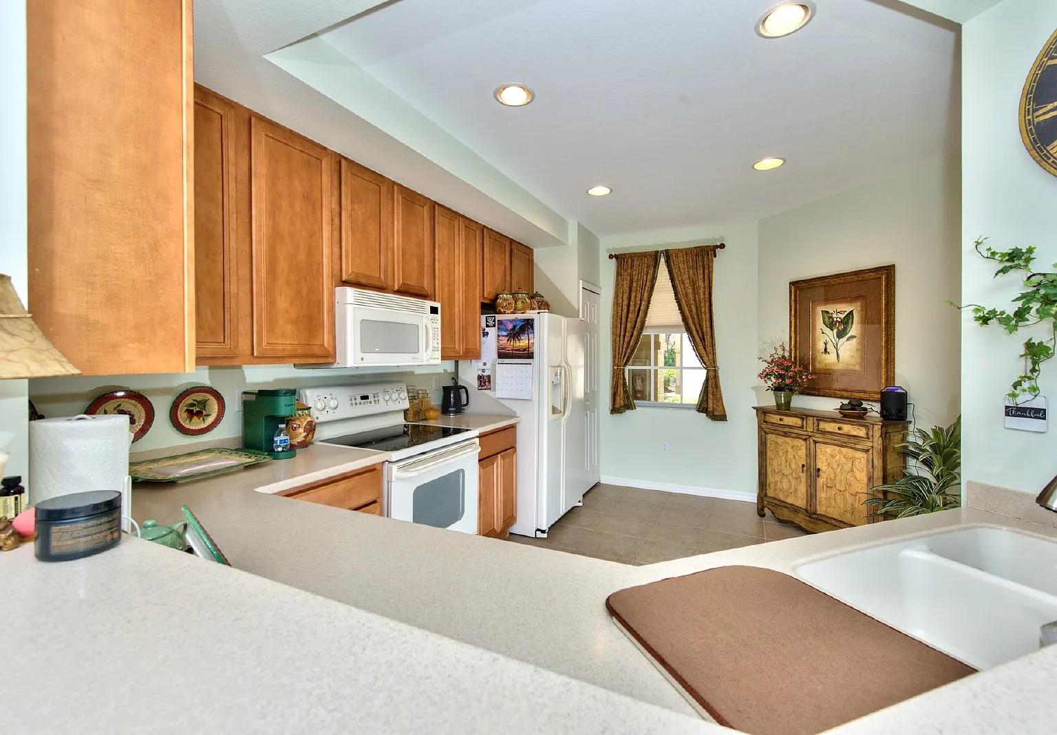 2 bed, 2.0 bath, 1392 sqft, $6,500 — Photo 1