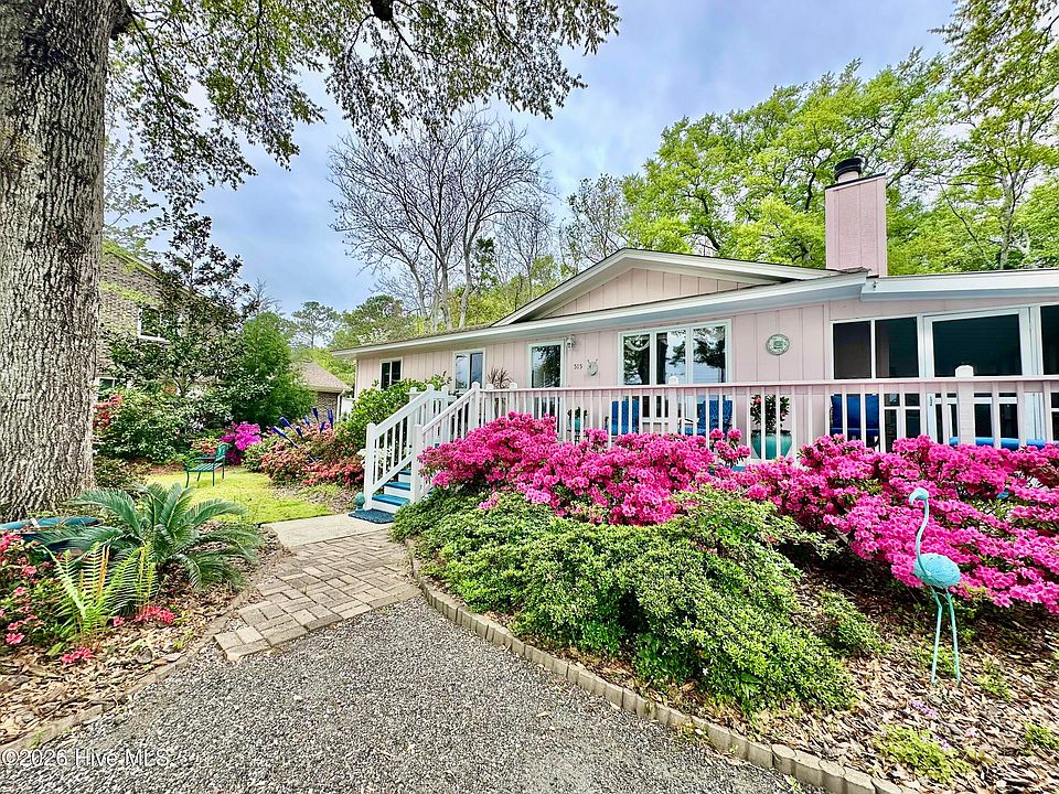 1st image of 515 Shoreline Drive E