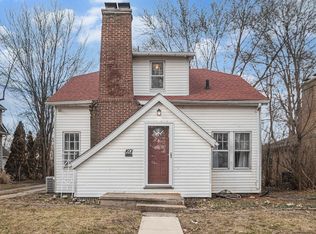 1601 E Madison St, South Bend, IN