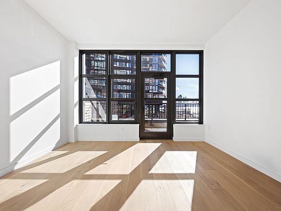4th image of 29 Huron St #2FW