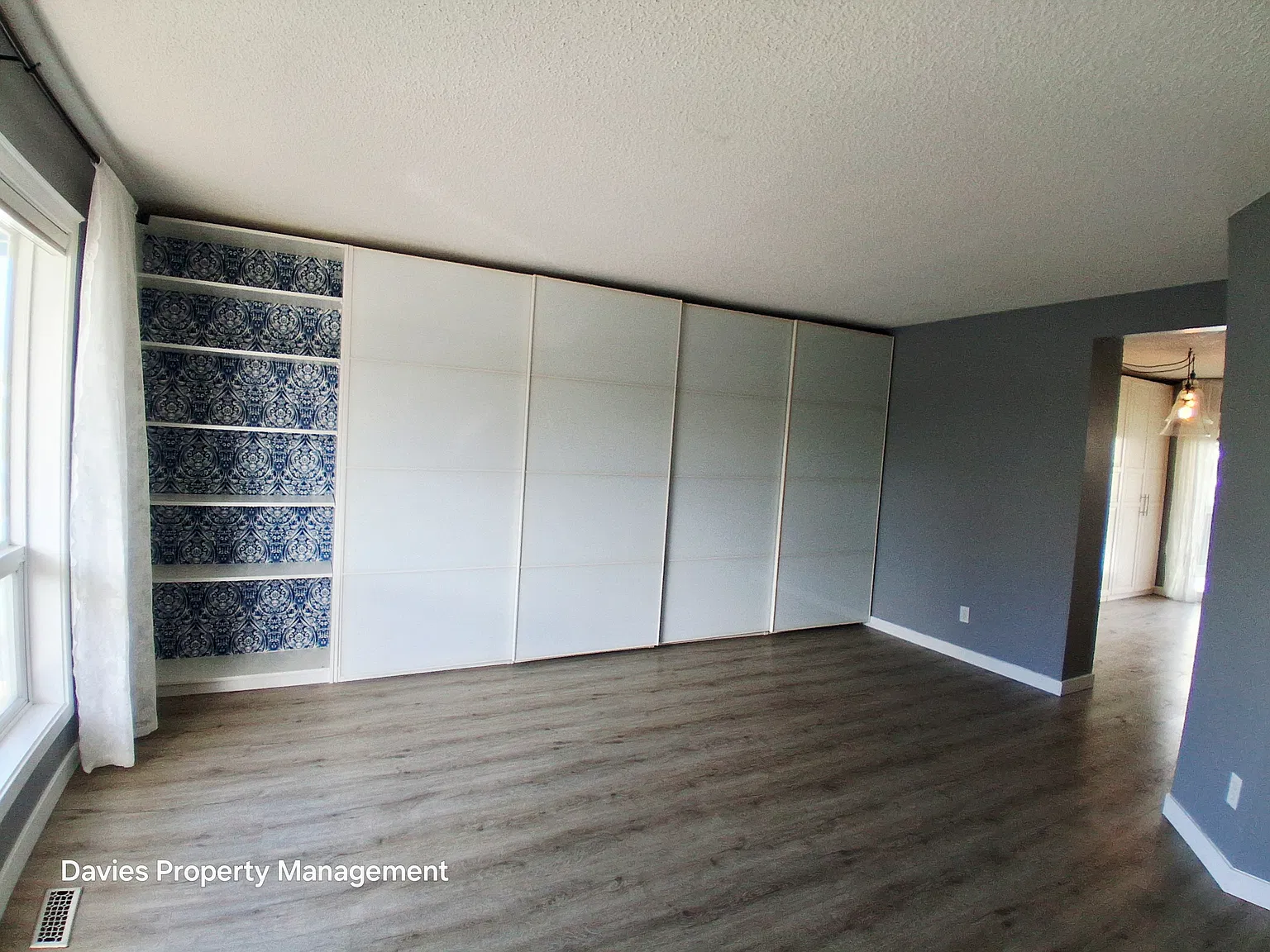10909 106 Street NW - #54 — Photo 4