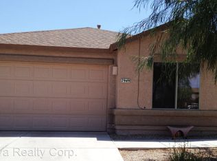 7949 S Sentinal Stone Dr, Tucson, AZ 85756