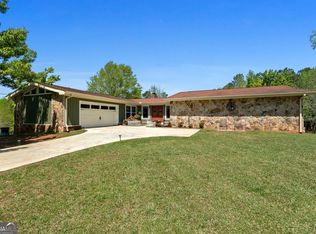 701 Steele Rd, Griffin, GA 30223