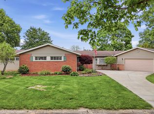 1003 Lynwood Ave, Circleville, OH 43113