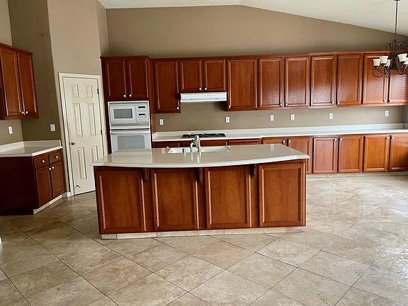4th image of 2241 Citrine Way