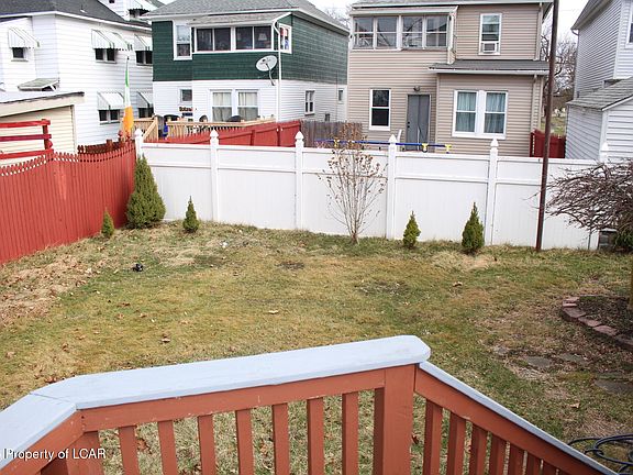 4th image of 22 E Saint Marys Rd