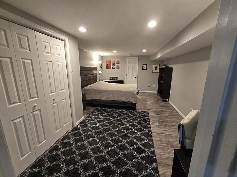 42 Charleston Ct — Photo 21