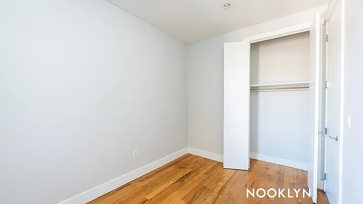Rented by Nooklyn NYC LLC | media 12