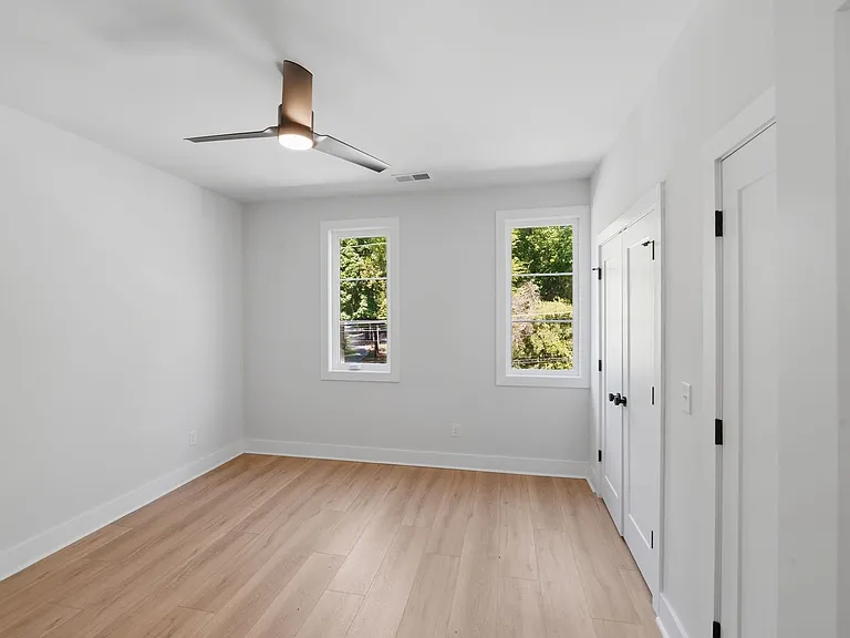 1358 Briar Creek Rd — Photo 24