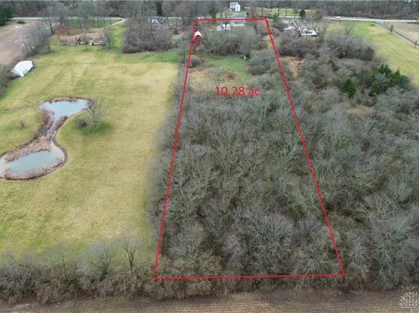 2626 Ridge Rd, Springfield, OH 45502
