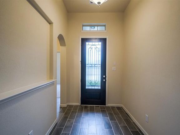 2nd image of 10018 Aspen Falls Ln