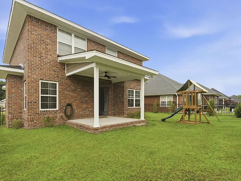 2101 Eureka Way — Photo 56