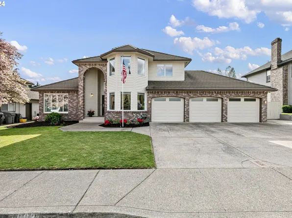 1003 N Ash St, Canby, OR 97013