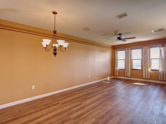 3rd image of 737 Ventura Dr #0