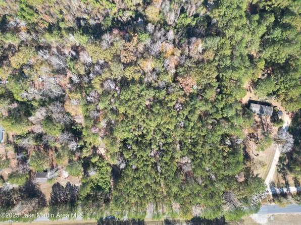 391 Brick Plant Rd, Alexander City, AL 35010