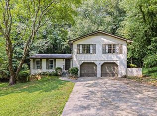 1542 Old Spring House Ln, Atlanta, GA 30338