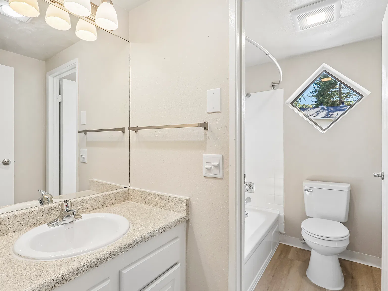 Trailwood Apartment Homes — Photo 3