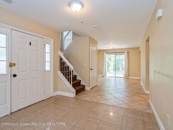 5th image of 2707 Greenspire Court