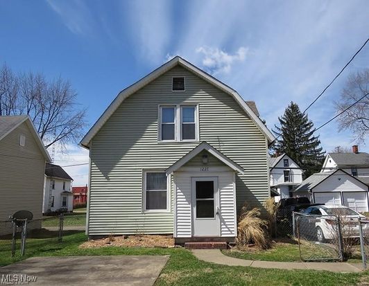 1227 Worley Ave NW, Canton, OH 44703