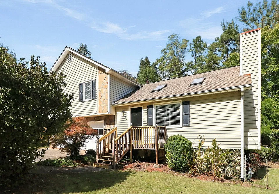 42 Fox Ridge Ct