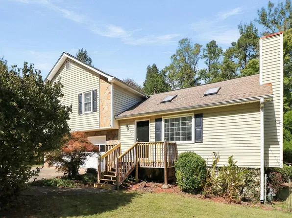 42 Fox Ridge Ct, Dallas, GA 30157