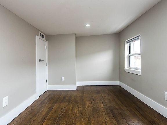 5th image of 263 Stockholm St #3A