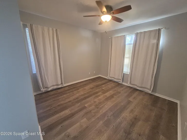 3733 Stream Dr — Photo 8