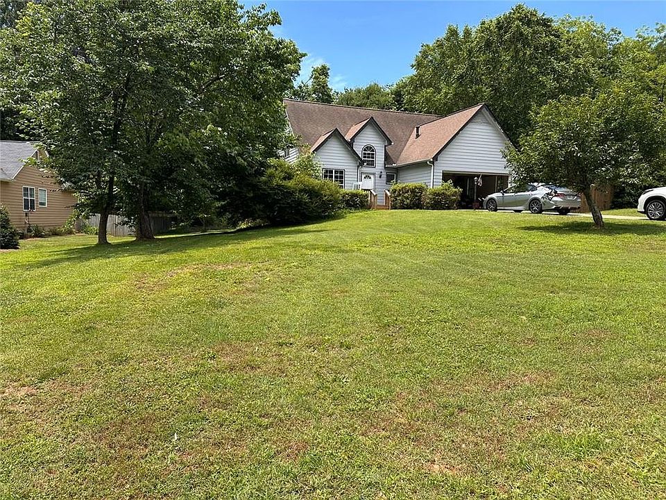 1st image of 7710 Silversmith Dr