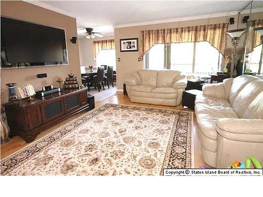 Sold by Robert DeFalco Realty | media 16