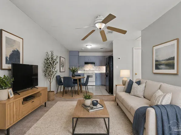 1301 Redwood Ln APT A, Gulf Breeze, FL 32563