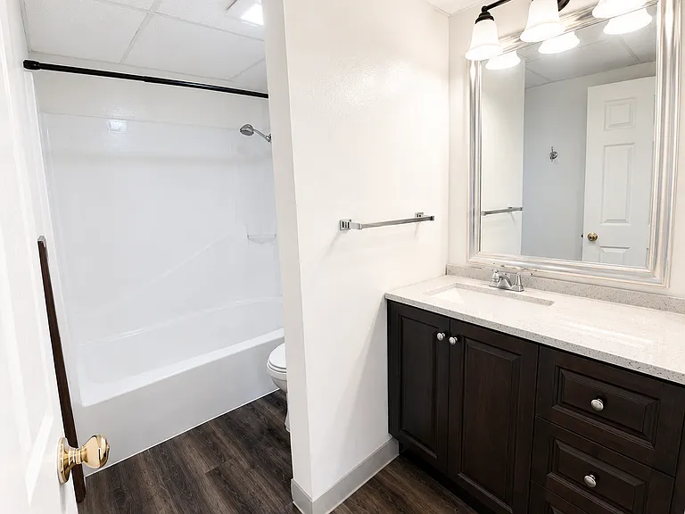1624 Cannon St #30 — Photo 5