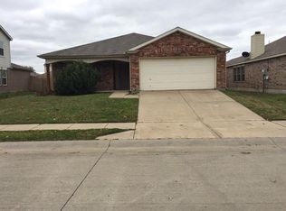 8912 King Ranch Dr, Aubrey, TX 76227
