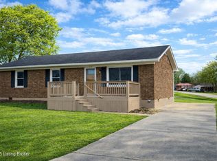 174 Wilmington Dr, Mount Washington, KY 40047