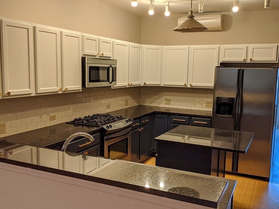 1st image of 417 E 118th St #3