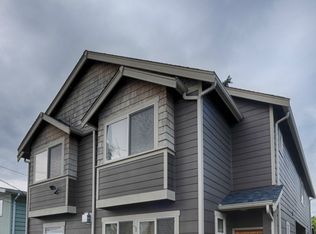 539 N 104th St #C, Seattle, WA 98133