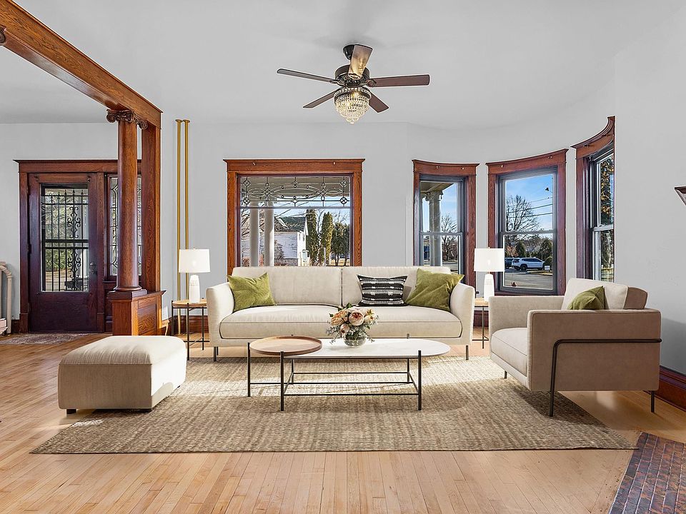 16th image of this home