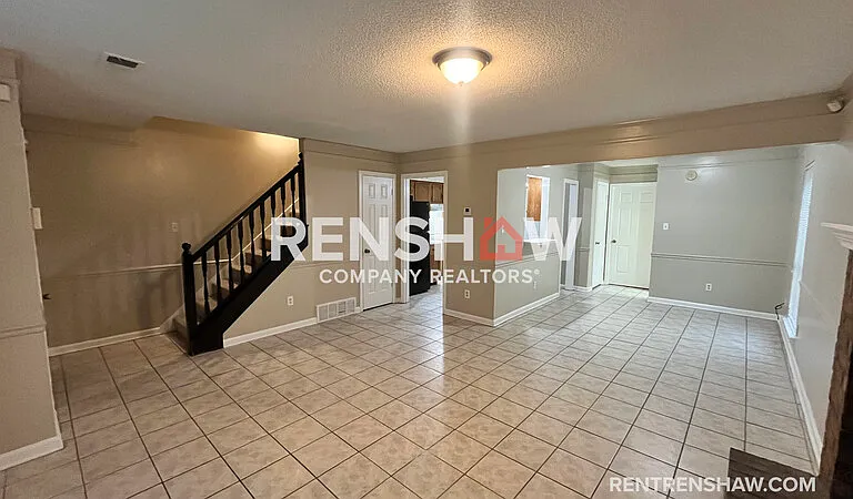 4262 Plum Valley Cv — Photo 3