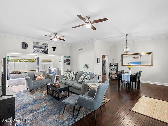 3rd image of 210 Atlantic Blvd