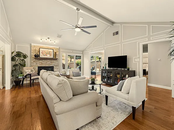 932 Edgefield Trl, Flower Mound, TX 75028