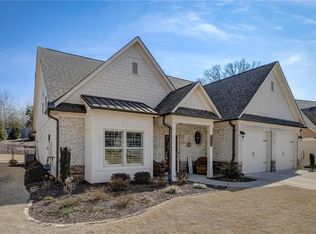 2085 Nestledown Dr, Cumming, GA 30040