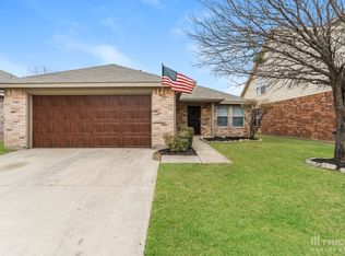 6028 Bronze River Rd, Fort Worth, TX 76179