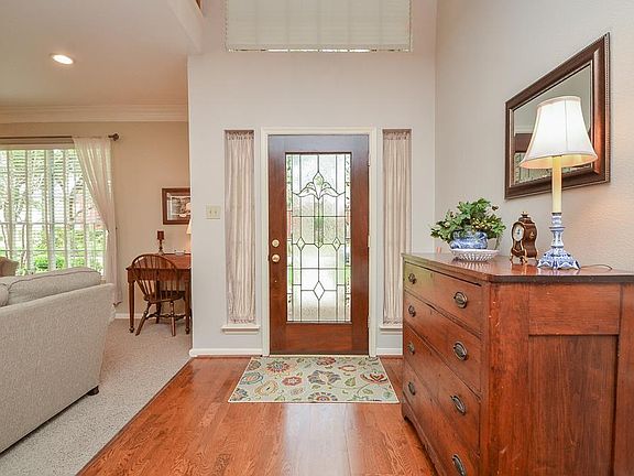 4th image of 3234 Vista Lake Dr