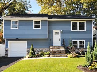 370 Jackson Ave, Scotch Plains, NJ 07076
