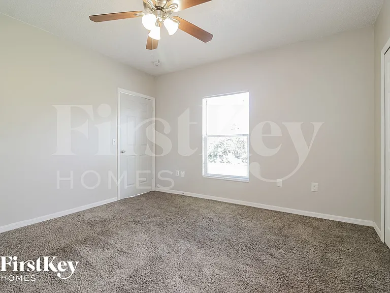 102 Flint St — Photo 8