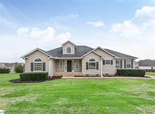 109 Abners Run Dr, Greer, SC 29651