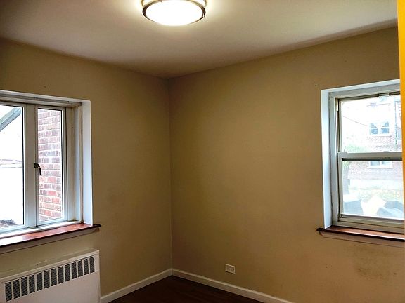 4th image of 42-17 Corporal Kennedy St APT 1C