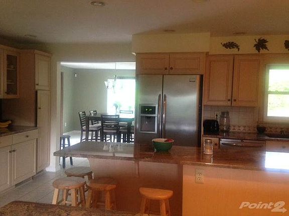 Granite kitchen with appliances