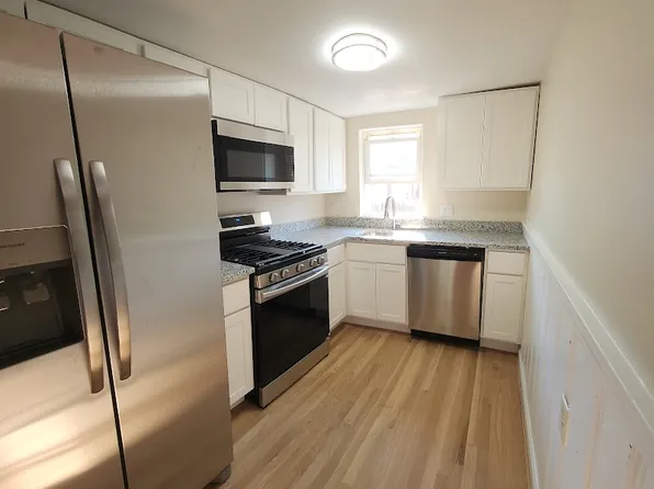 82-84 Sea St #82-84, North Weymouth, MA 02191